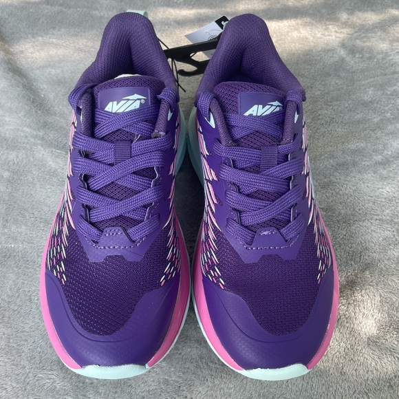 NWT Avia Women’s Jumbo Sneakers with Memory Foam - Picture 1 of 5